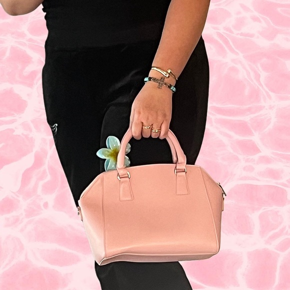 Forever 21 Pink Handbag with crossbody strap - Picture 3 of 8